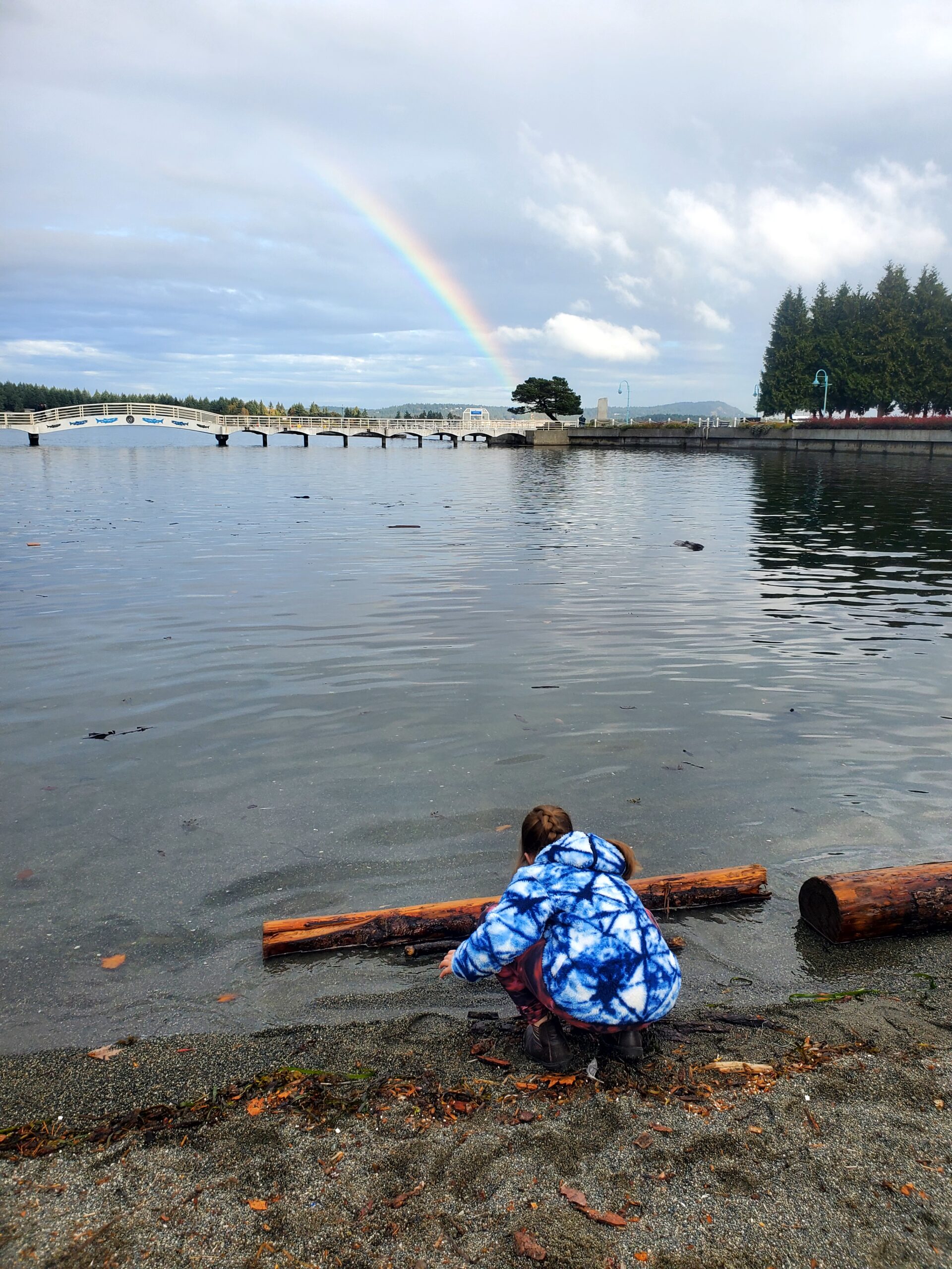 Nature-based therapy with children involves outdoor play.